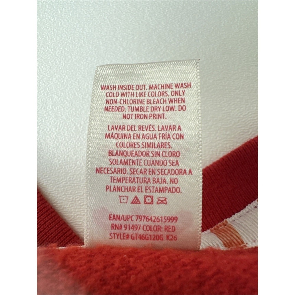 Holiday Time Sweatshirt Women Medium Red Grandma Gingerbread Hugs or Cookies - Picture 11 of 12